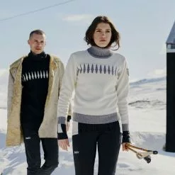 Swix Legacy Sweater W Snow White -Tilbud Swix Store Swix Legacy Sweater W Snow White 16416 00025 7 42c8272507